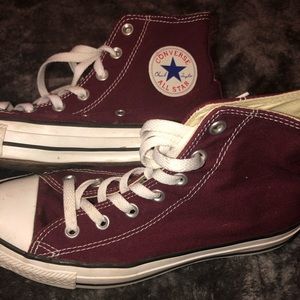 Maroon Women’s Chuck Taylor AllStar Converse